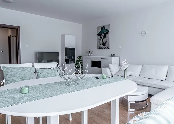 アパート Evgeny's Stylishly Designed 2 Bedroom Garage! *